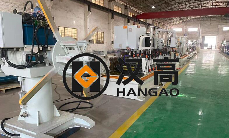 不銹鋼制管機簡單簡述